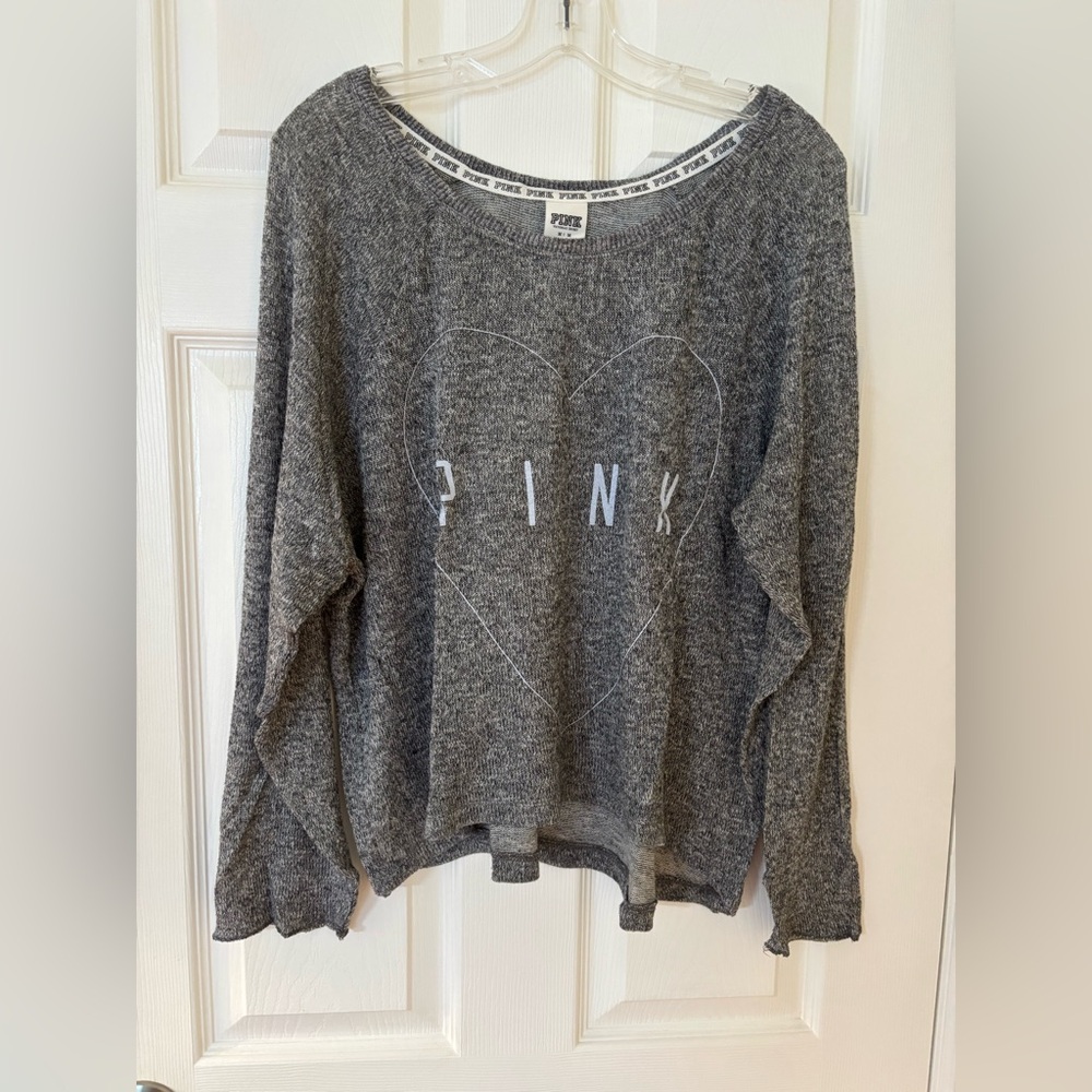 Victoria's Secret PINK long-sleeve top Medium